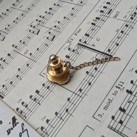 Gold Swirl Tie Pin - Picture 4 of 6